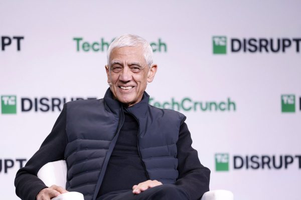 Trending tech news-> Vinod Khosla at Disrupt 2025: AI, Moonshots, and Startup Wisdom